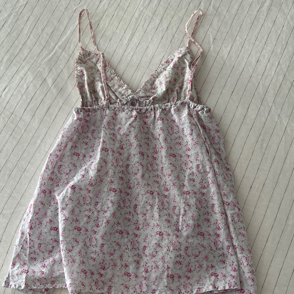 Shabby Chic Vintage Tank - Picture 7 of 7